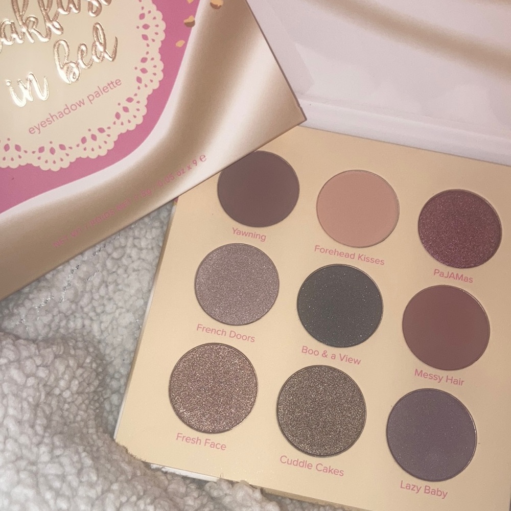 beauty Bakerie- Breakfast in Bed eyeshadow palette